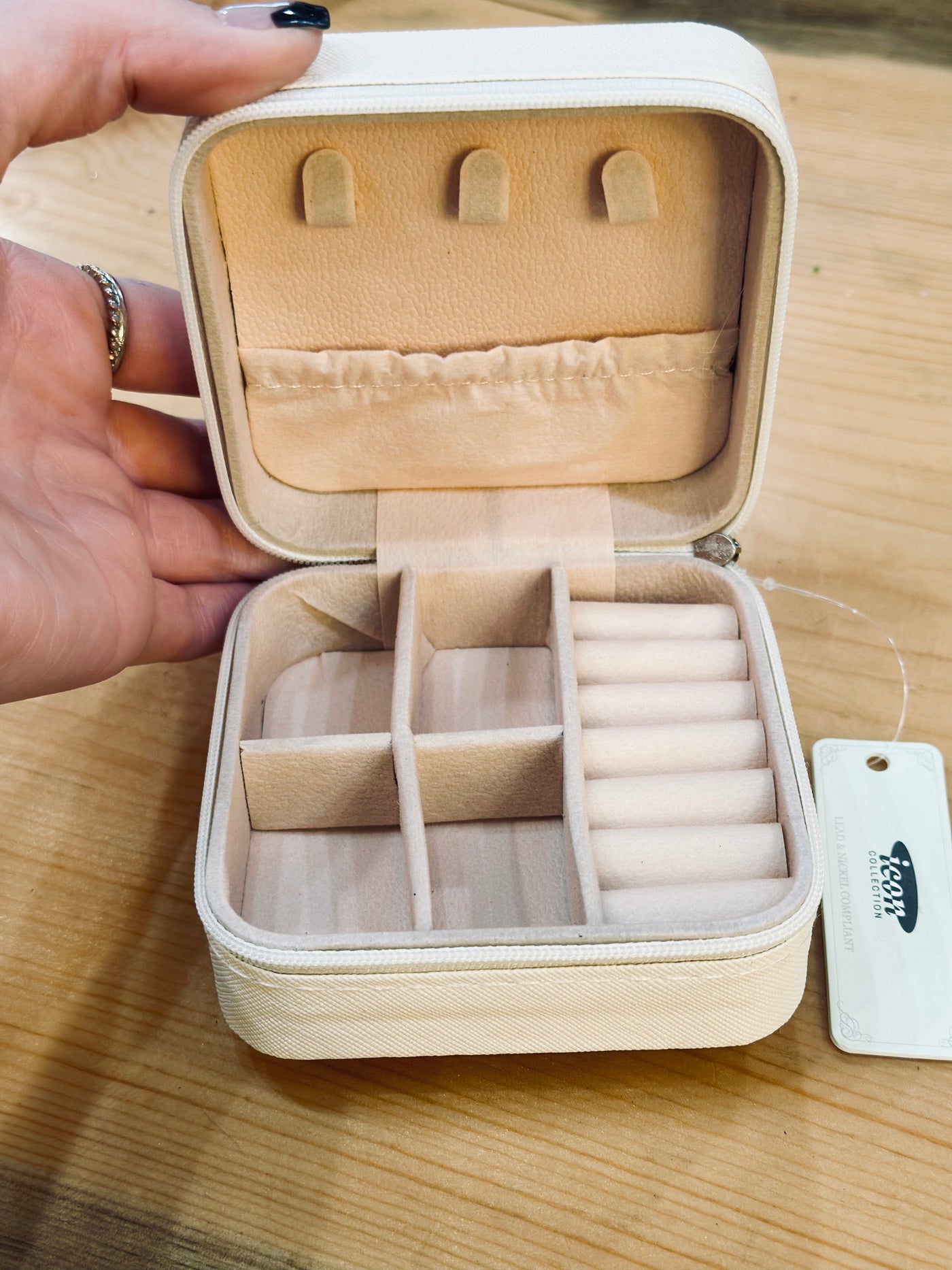 Small Leather Jewelry Cases