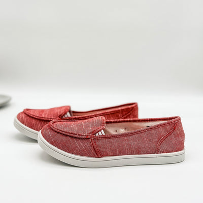 Mackerel Sneaker in Red