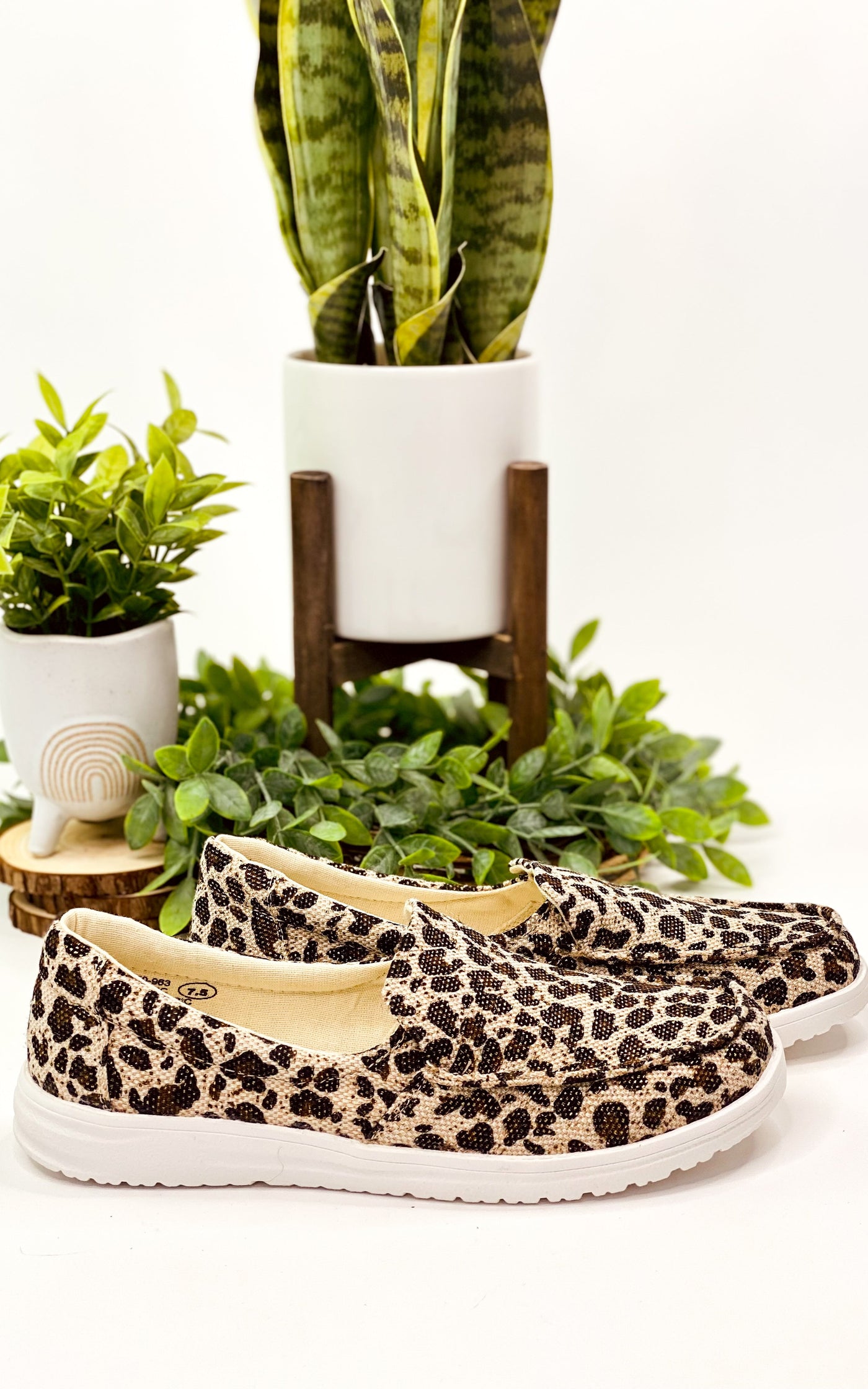 Maya Sneakers in Leopard