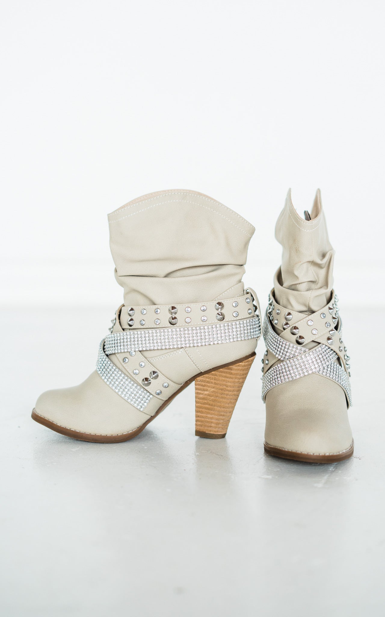 Short Change Booties in Cream